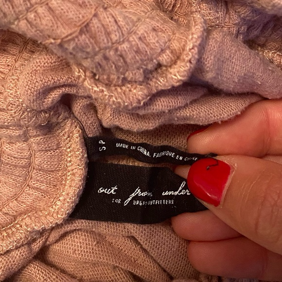 Small Pink Flowy Urban Outfitters Pants - Picture 3 of 3